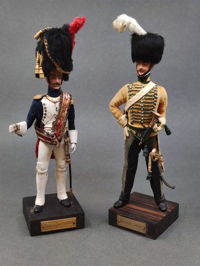 Marcel RIFFET 

Deux figurines en plomb peint...