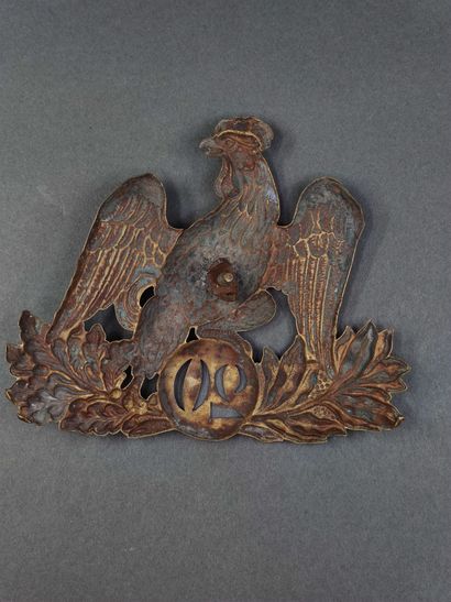 Plaque de shako d’officier du 20e de ligne....