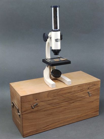 OPTICO PARIS (made in France) 

Microscope...