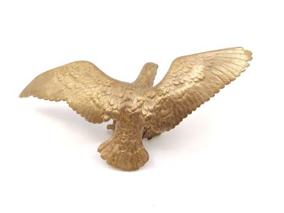 Trois aigles d'ameublement ou de porte montre...