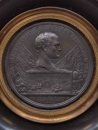 Set of miscellaneous including : 

A bronze...