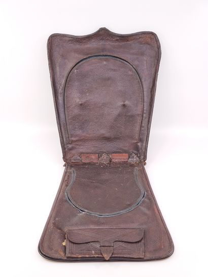 Sabretache d’officier de cavalerie légère....