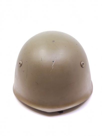 Casque Italien modèle 933 

Avec coiffe....