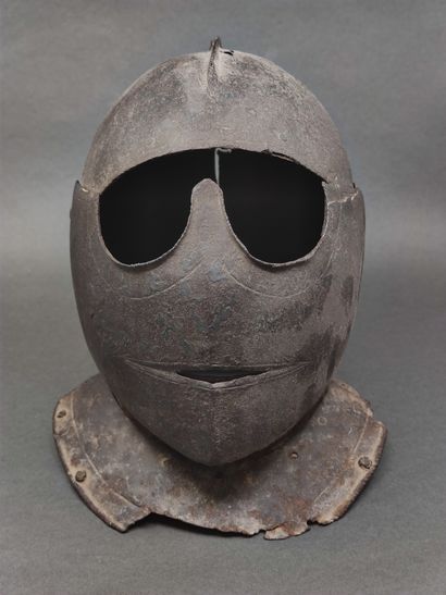 
Armet Medieval




In wrought iron, with...