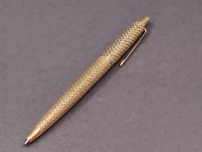 PARKER 

STYLO à bic en or jaune 750°

Poids...