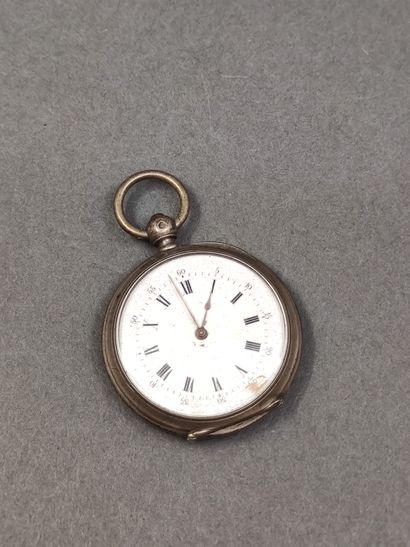 MONTRE de col en argent 

Poids brut : 30,18...