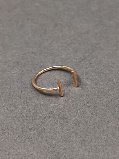 GINETTE NY

Bague en métal dorée

TDD 52