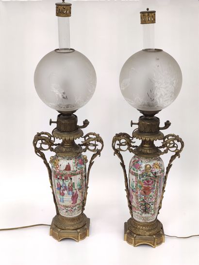 CANTON 

Paire de lampes régulateurs, le...