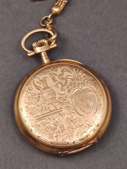 LIP

Chronomètre en or jaune 750 accompagné...