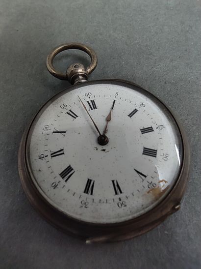 MONTRE de col en argent 

Poids brut : 30,18...
