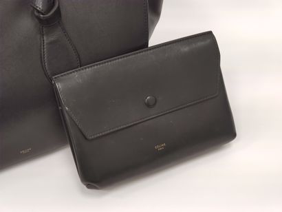 
CELINE TIE grand modèle




Sac en cuir...