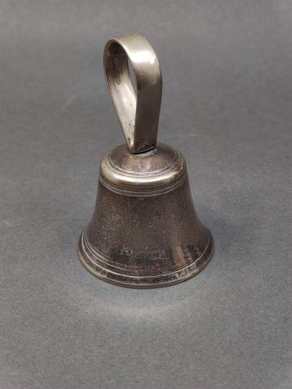 CLOCHE en argent EPNS

Travail probablement...