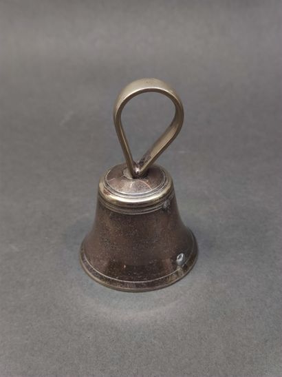 CLOCHE en argent EPNS

Travail probablement...