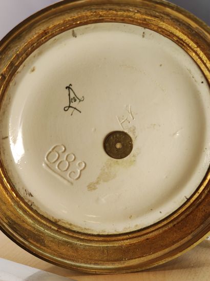 LOUIS LOURIOUX (1874-1930)

Paire de vases...