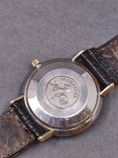 OMEGA SEAMASTER de ville

Montre bracelet,...