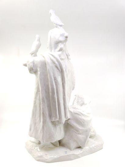 SANDOZ Édouard Marcel (1881-1971)

Le Fauconnier

Porcelaine...