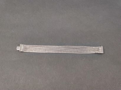 TRAVAIL ITALIEN

BRACELET en or gris amati...