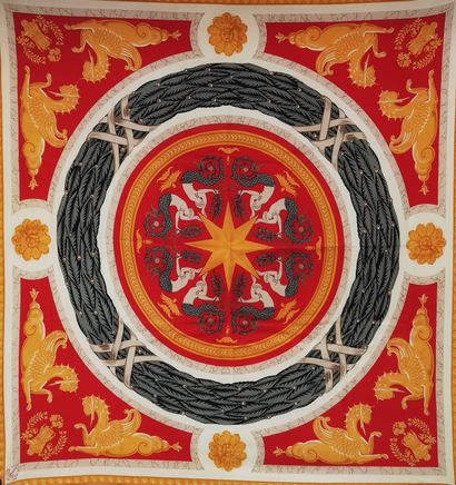 
LIBERTY 




FOULARD en soie



Tâches 




Dans...
