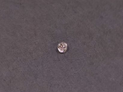 DIAMANT taille ancienne sur papier d'environ...