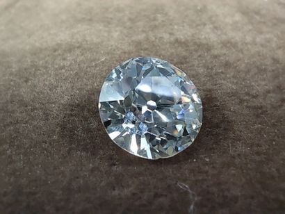 
DIAMANT (old european cut) taille ancienne...