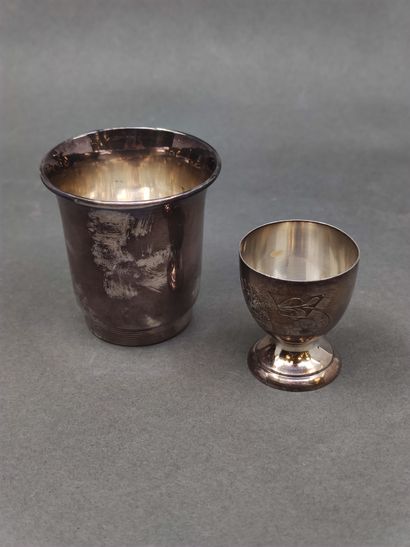 Timbale unie en argent

Poinçon Minerve

Petit...