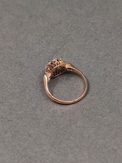 Travail français

BAGUE marguerite en or...