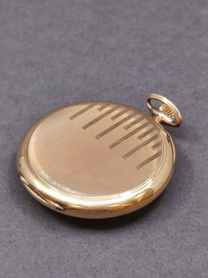 MONTRE de gousset de marque LIP en or jaune...