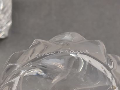 
Daum France




partie de service de verre...