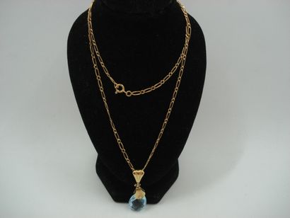 1 Pendentif Or et pierre 3,17 g 1 Chaine...