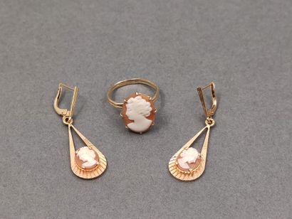 Paire de boucles d'oreilles en or jaune 750...