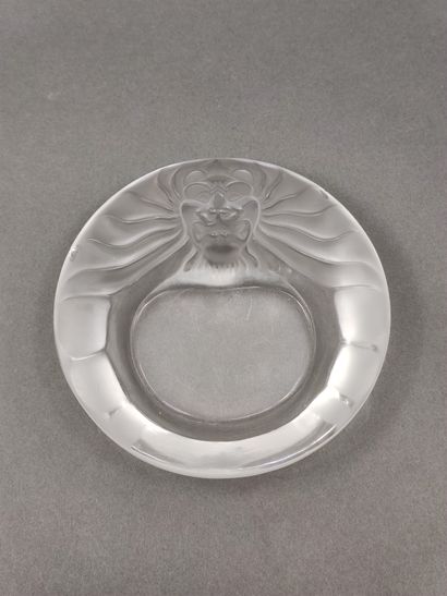 LALIQUE France

Vide poche rond en verre...