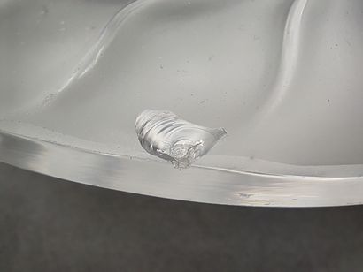 LALIQUE France

Vide poche rond en verre...