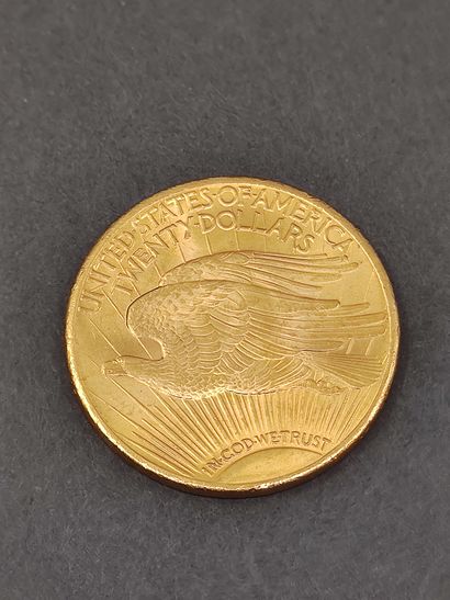 PIECE de 20 dollars or 1928

Poids : 33,43...