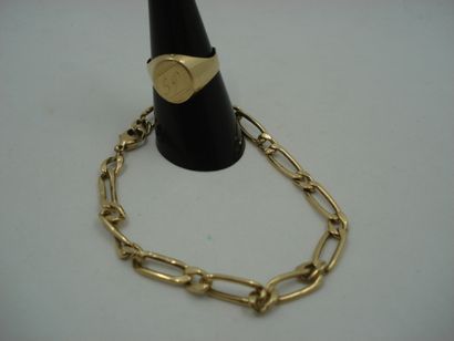 1 Bague Or 18kt 2,79 g chevalière 1 Bracelet...
