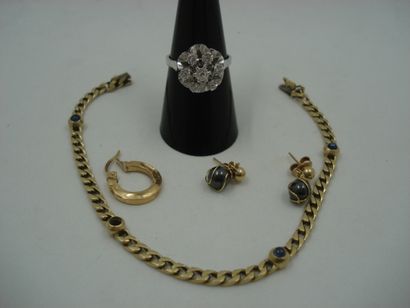 1 Bracelet Or jaune 18kt et pierres cabochons...