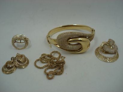 1 Paire boucles Or 18kt et pierres 6,82 g...