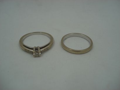 1 Alliance Or gris 18kt 1,79 g 1 Bague Or...