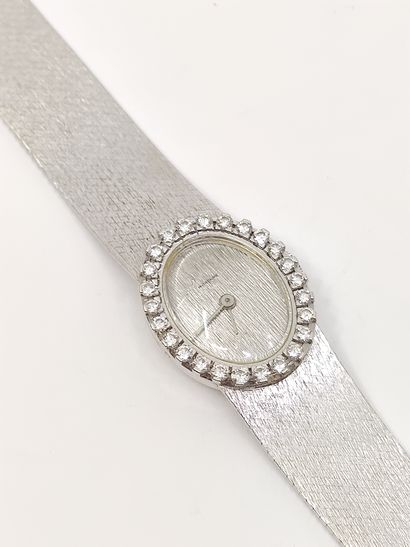 MORENNE

MONTRE bracelet de dame en or gris...