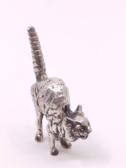 le chat petite sujet en argent

poincon minerve...