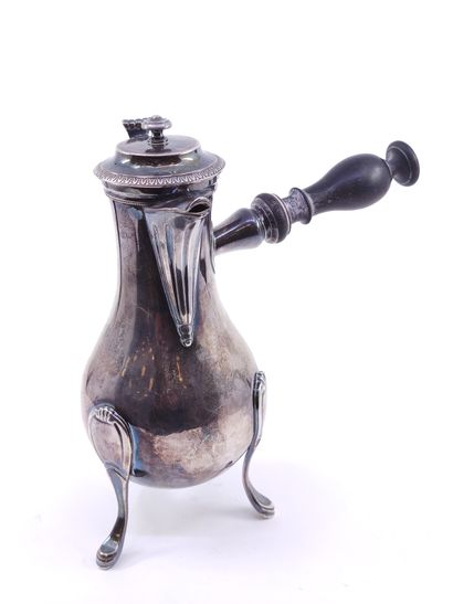 Chocolatiere tripode en argent 

Epoque Empire

Bec...