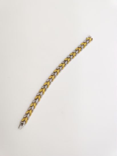BRACELET en or jaune et blanc 750 amati à...