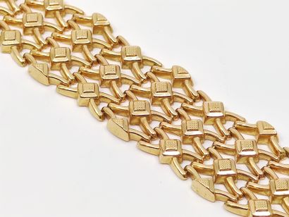 BRACELET manchette en or 750

Poids : 36,18...