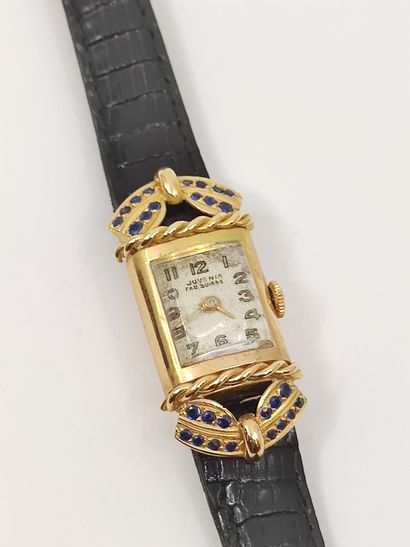 JUVENIA

MONTRE bracelet de dame en or 750°,...
