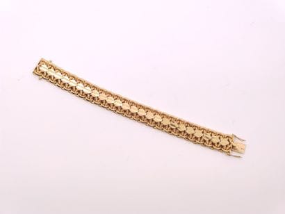 BRACELET en or jaune 750° maille fantaisie

Poids...