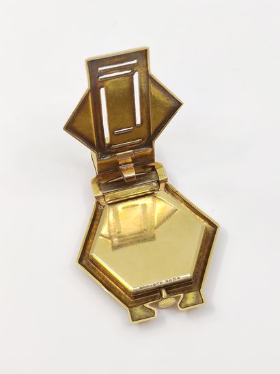 OMEGA - MONTRE CLIP ou agrafe en or jaune...