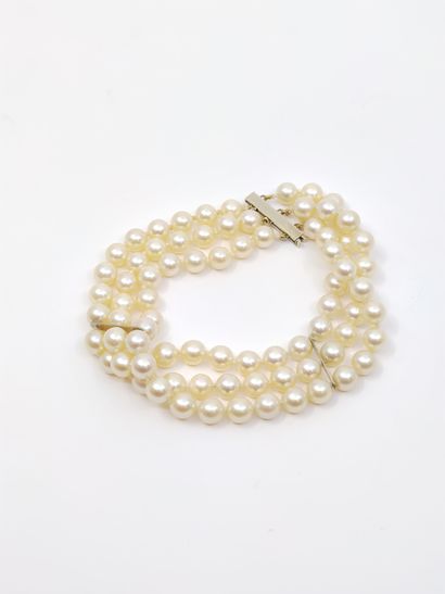 COLLIER et BRACELET en perles de culture...