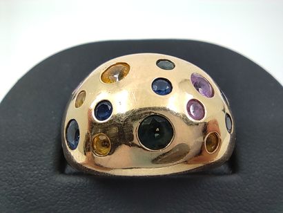 BAGUE jonc en or 750°, pavée d'un tutti frutti...
