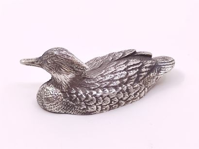 le canard petite sujet en argent 

poincon...