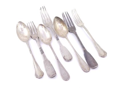 Ensemble de fourchettes et cullieres en argent...