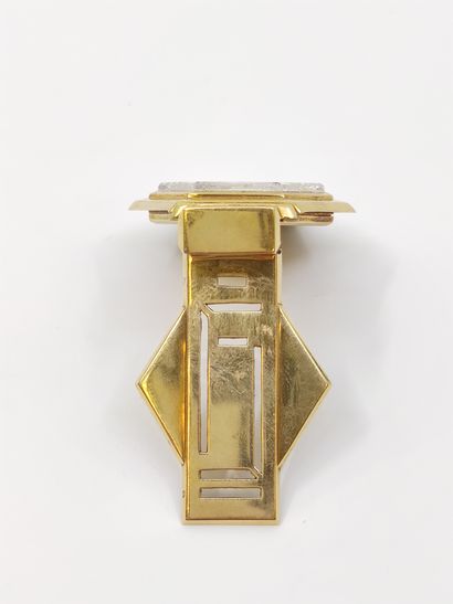 OMEGA - MONTRE CLIP ou agrafe en or jaune...